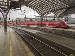 442 260 und 262 verlassen am 26.08.14 als RE9 nach Siegen den Kölner Hauptbahnhof.